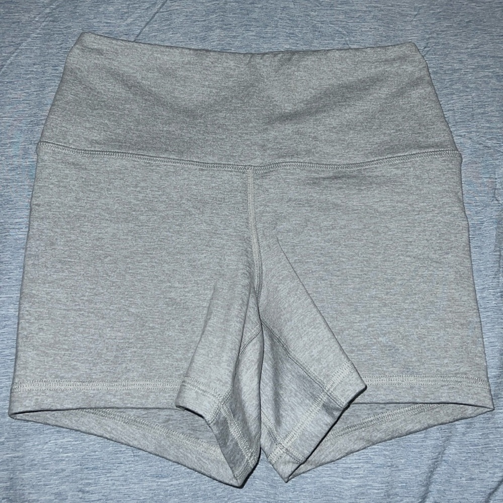 Fleo Shorts
